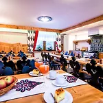 Gosciniec Stopkow Okolice Goracy Potok Termy Szaflary Zab Poronin Zakopane-agroturystyka Feriegård